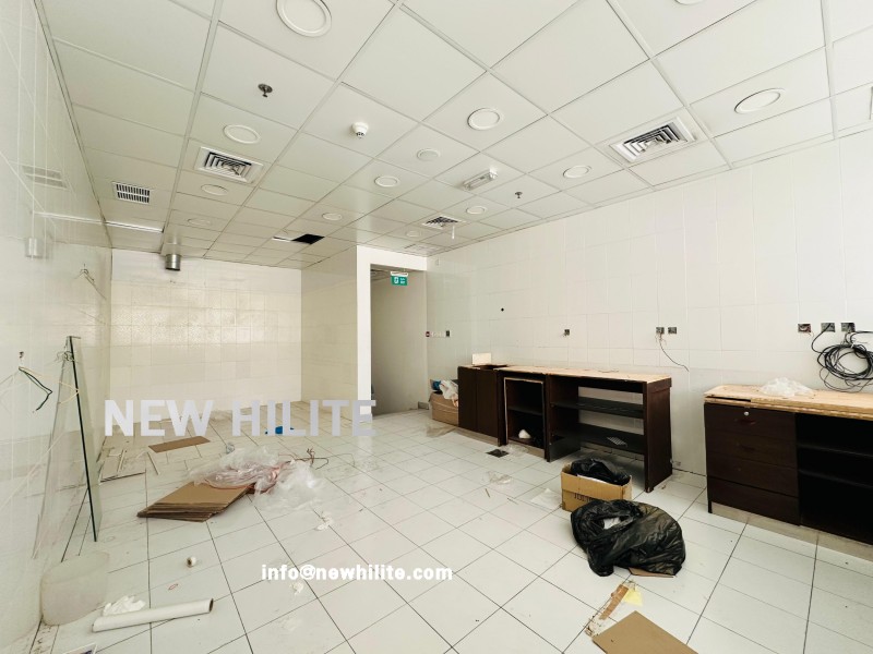 GROUND FLOOR SHOP FOR RENT ON BEIRUT STREET, HAWALLY