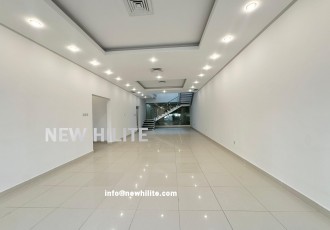 Modern Triplex Villa with Private Pool for Rent in Zahra